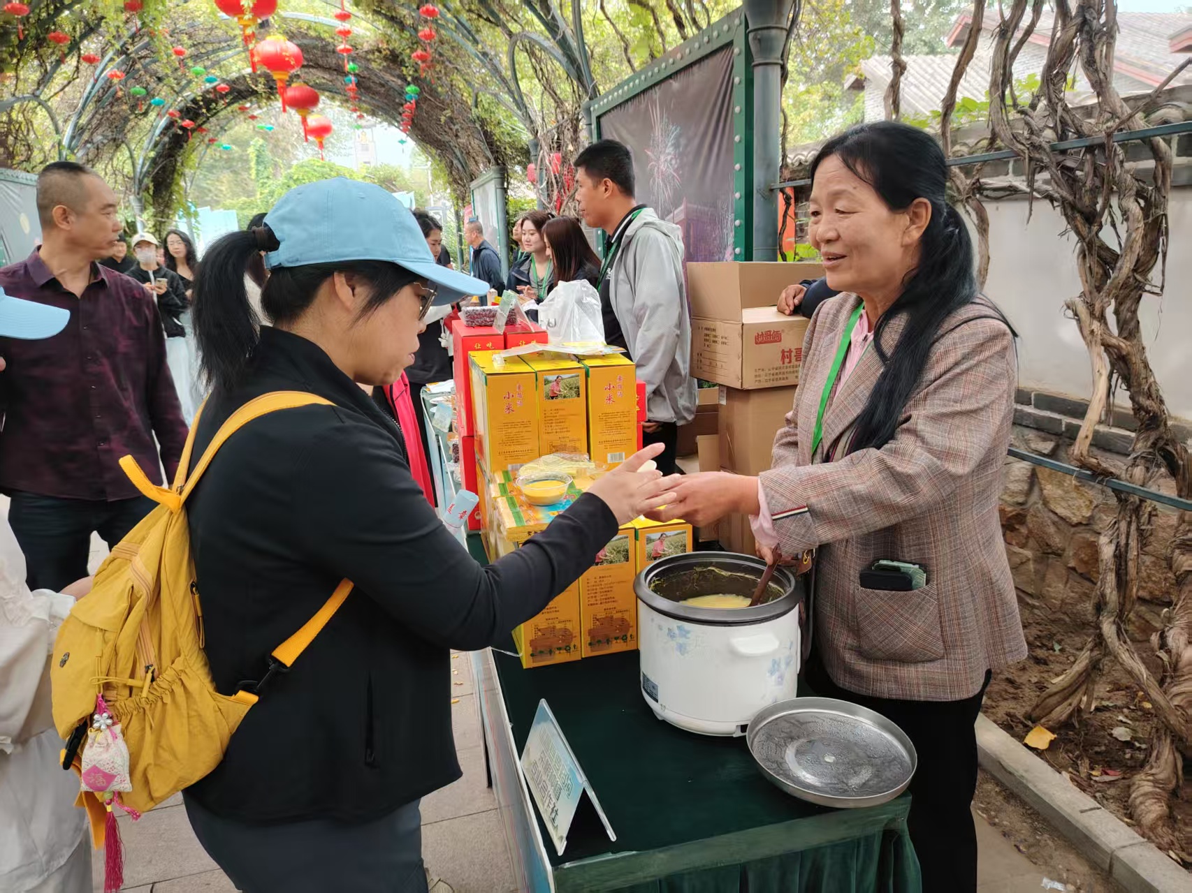 葫芦古镇·金秋丰收之约活动启幕：农味十足喜乐满镇_永信贵宾会217动态_辽宁永信贵宾会217控股集团